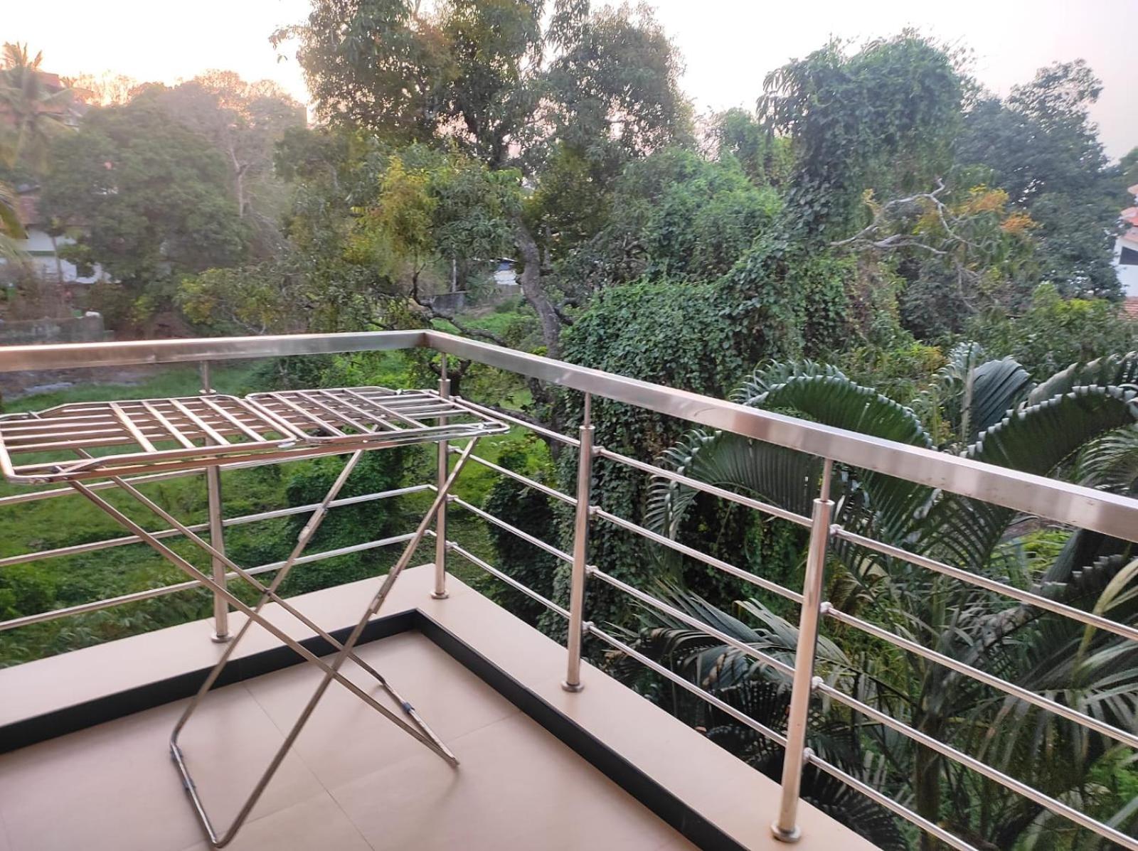 Ivy Retreat- Serviced Apartments Baga Exterior foto